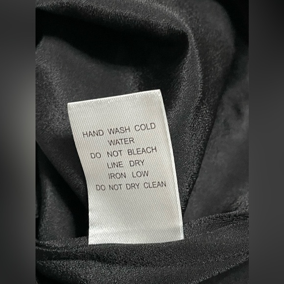 HYFVE Animal Print Black & White Ruffle Romper Size Large - Picture 11 of 11